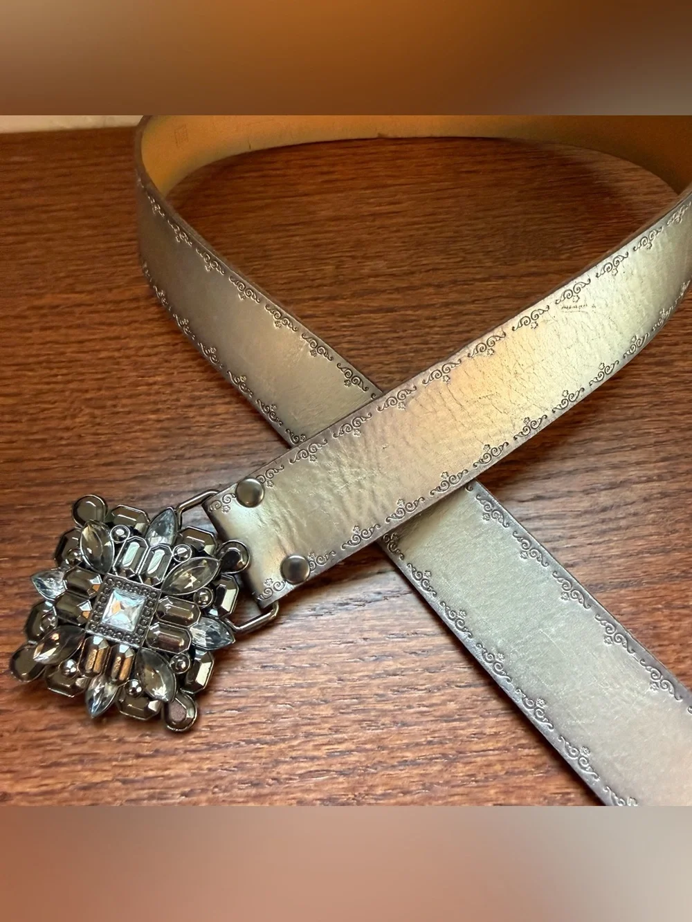 Vintage FOSSIL Silver Jeweled Buckle Belt Embossed Leather Size M